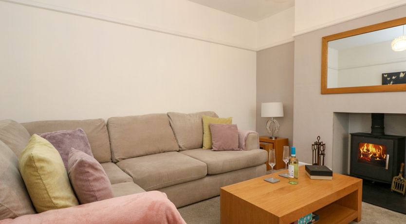 Photo of Pound Rocks