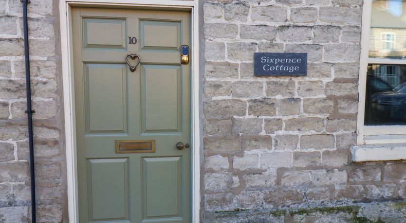 Photo of Sixpence Cottage