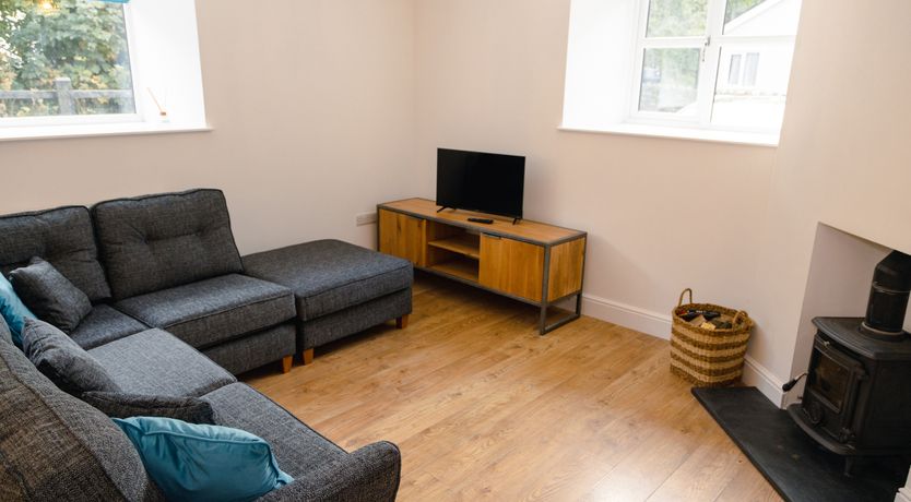 Photo of School Lodge