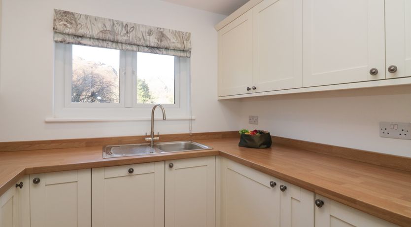 Photo of Yewdale View Apartment