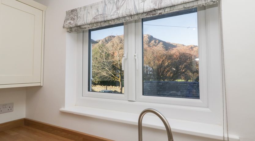 Photo of Yewdale View Apartment