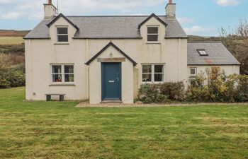 Ger Y Traeth Holiday Home