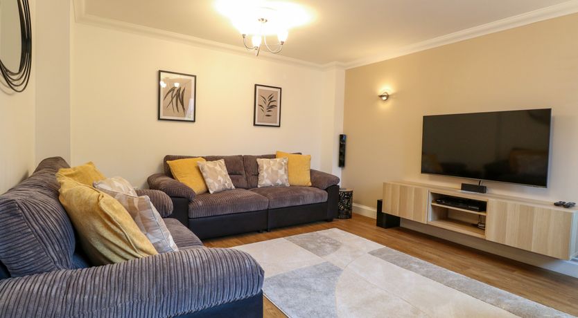 Photo of 19 Stablefield Way