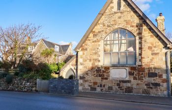 The Old Village Chapel Holiday Home