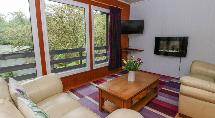 Photo of Lodge 5 - "Hawthorn"