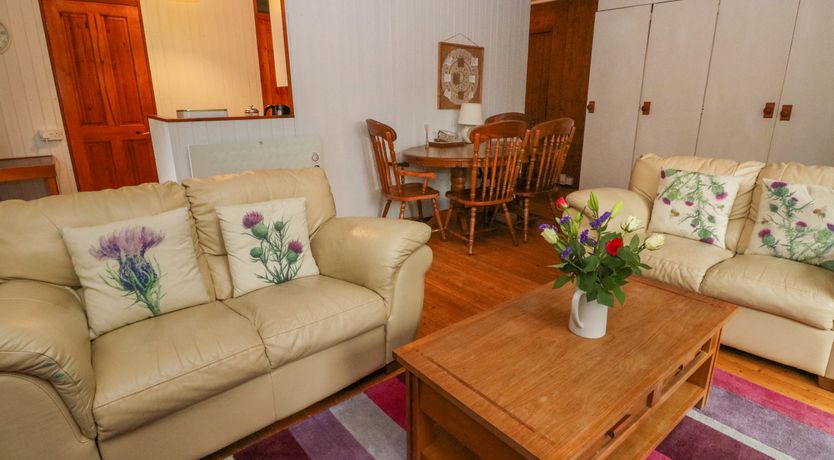 Photo of Lodge 5 - "Hawthorn"