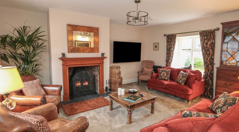 Photo of Manor Farm House