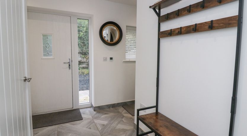 Photo of Edgemere Hideaway