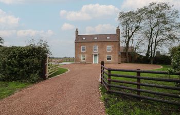 Daniels Farmhouse Holiday Home