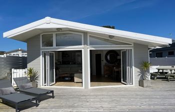 The Warren M45 Holiday Home