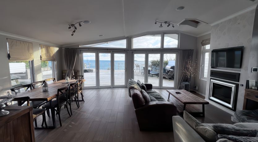 Photo of The Warren M45