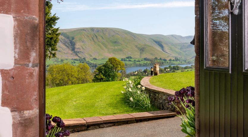 Photo of Bank Barn, Wreay