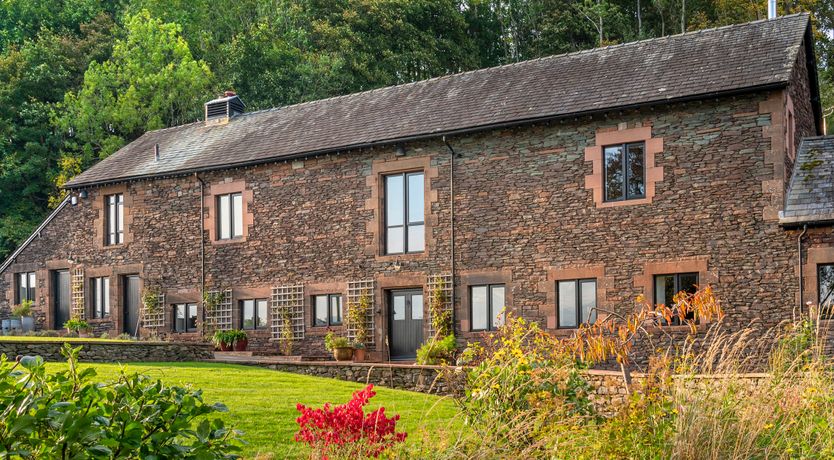Photo of Bank Barn, Wreay