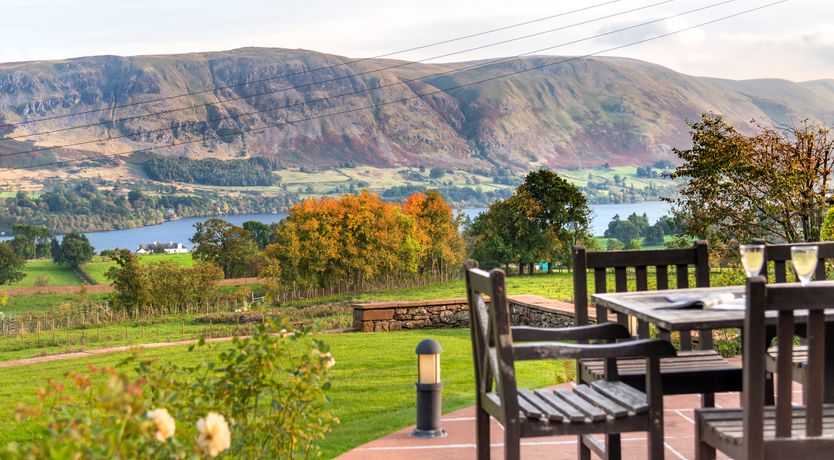 Photo of Bank Barn, Wreay