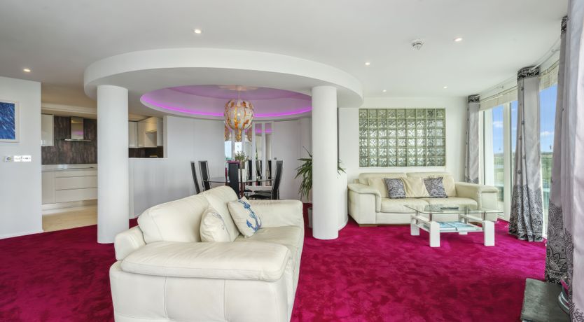 Photo of Blue Horizon