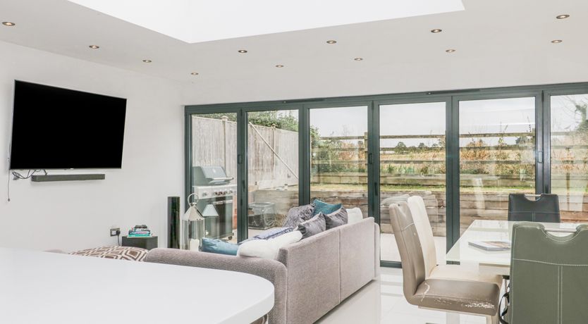 Photo of Orchard Leigh