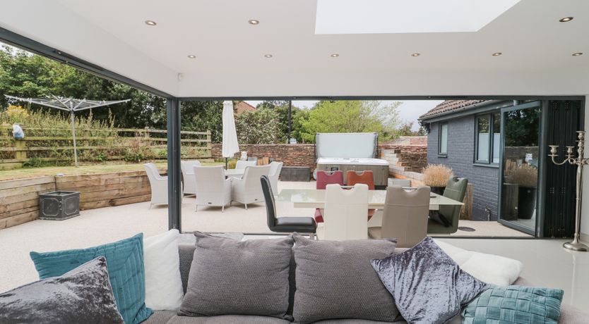 Photo of Orchard Leigh