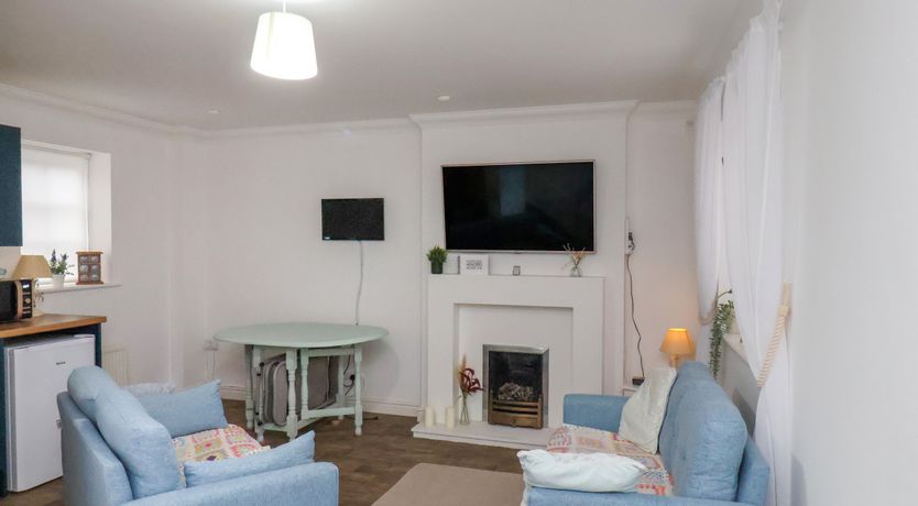 Photo of 1 Johnson's Yard