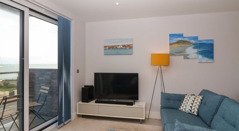 Photo of 7 Warren Edge Close