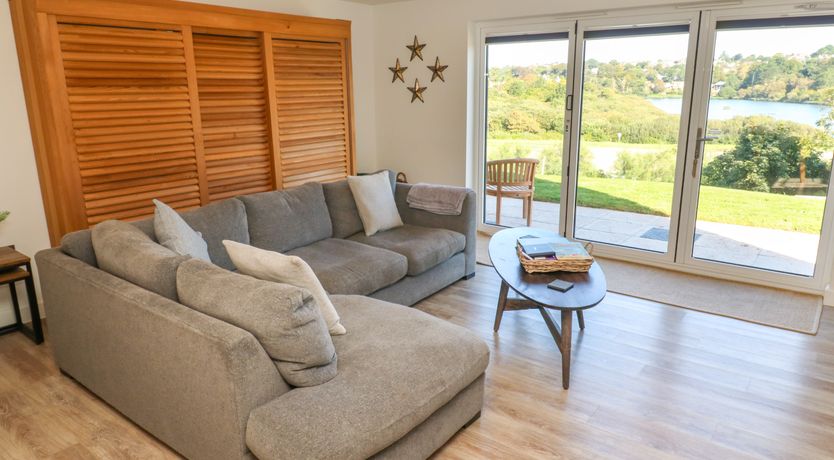 Photo of 2 The Dunes