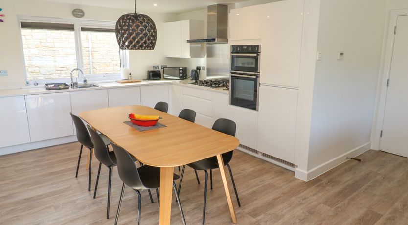 Photo of 2 The Dunes