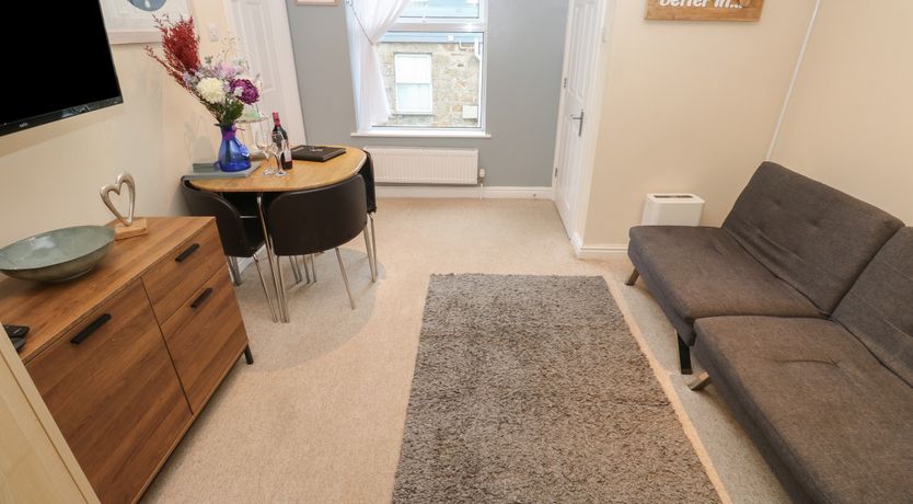 Photo of 5 Lyonesse Apartments