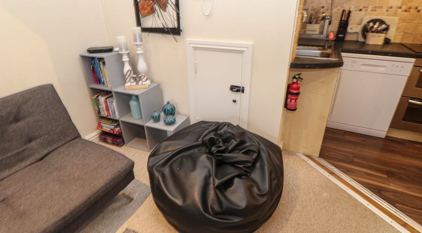 Photo of 5 Lyonesse Apartments