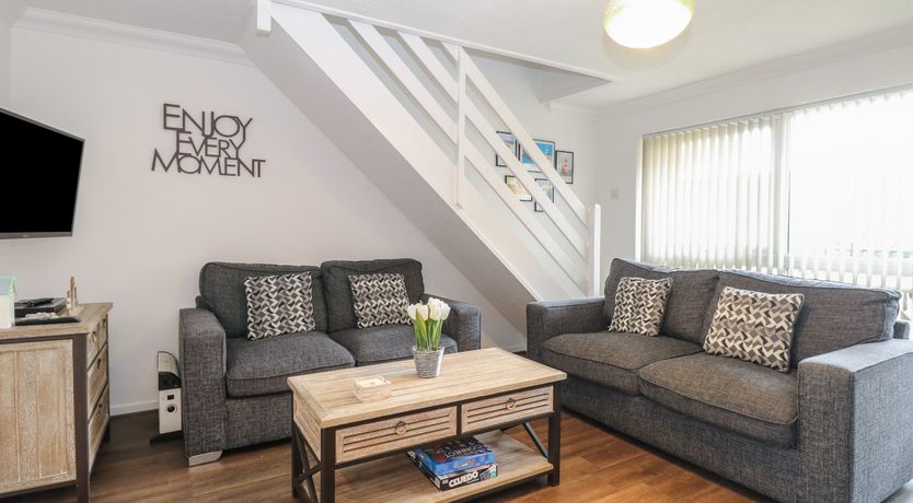 Photo of 102 Waterside Park