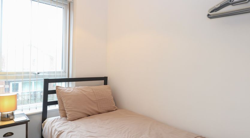 Photo of 102 Waterside Park