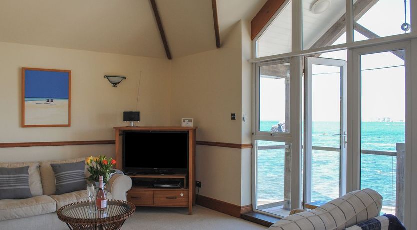 Photo of 12 Thurlestone Rock