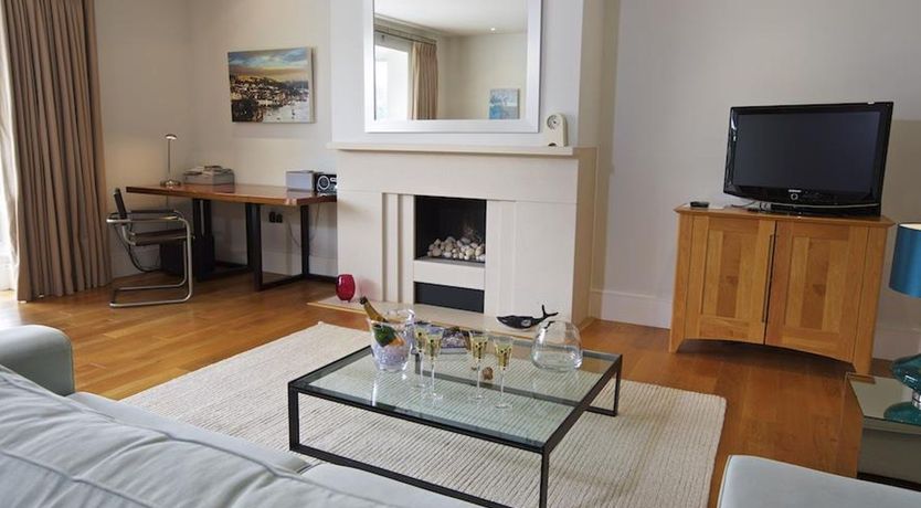 Photo of 22 Dart Marina