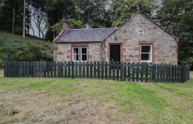 Photo of gunroom-cottage