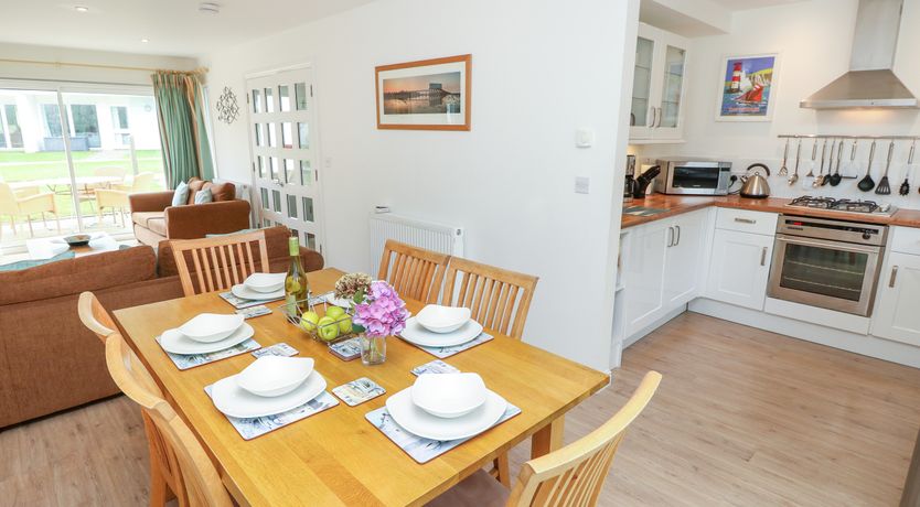 Photo of Whitfield 16