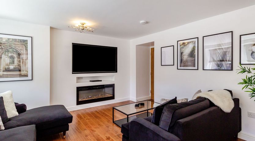 Photo of Queen Anne Suite