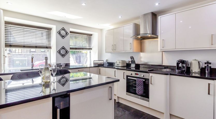 Photo of Queen Anne Suite