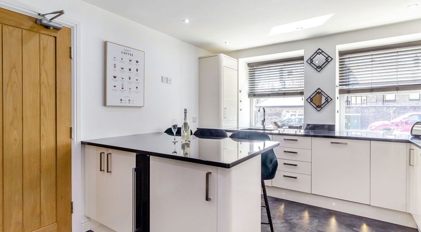 Photo of Queen Anne Suite