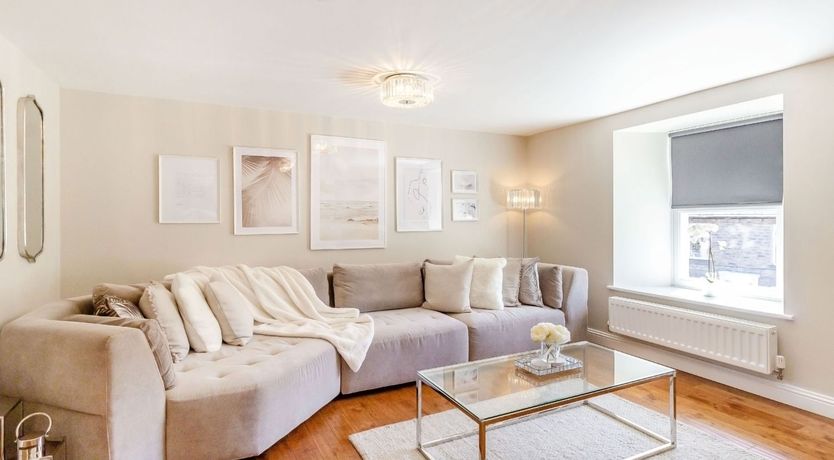 Photo of Queen Victoria Suite