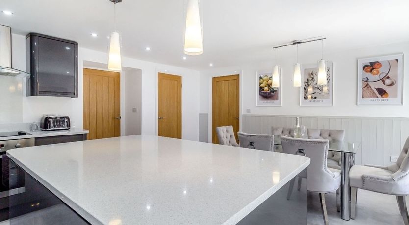 Photo of Queen Victoria Suite