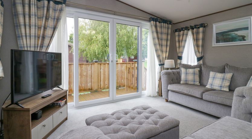 Photo of Lakeside Retreat