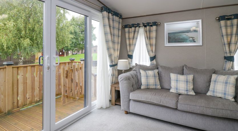 Photo of Lakeside Retreat