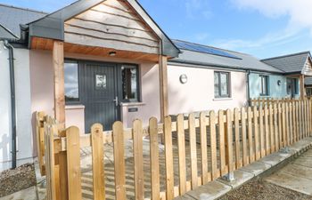 Oyster Cottage Holiday Home