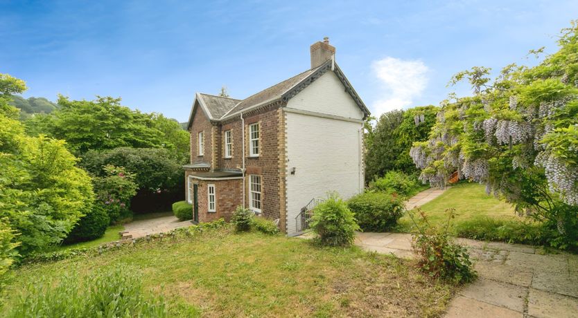 Photo of Gweryl Lodge