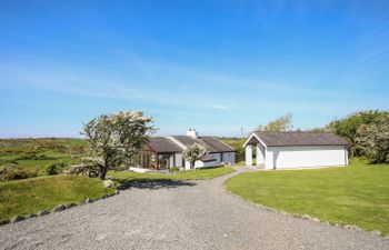 Ty Mynydd Holiday Home