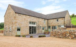 Photo of Pastures Barn