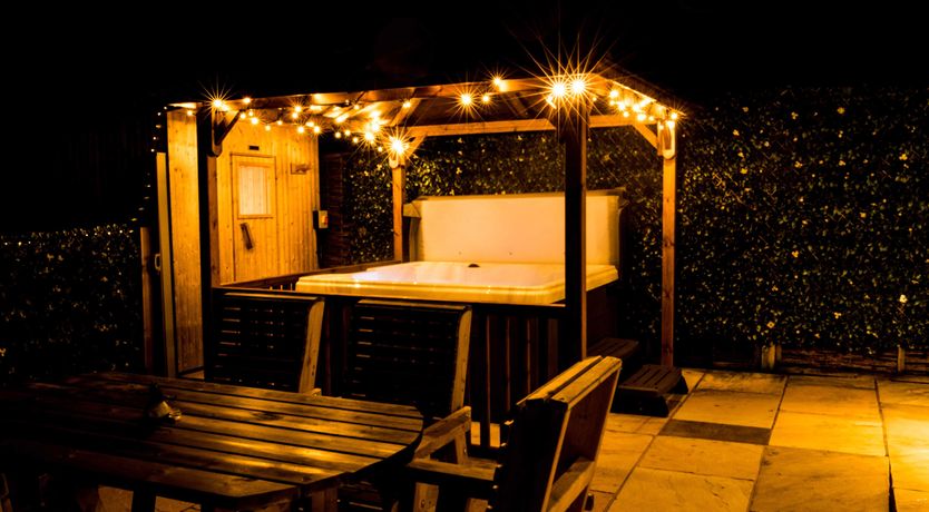 Photo of Pastures Barn