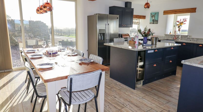 Photo of Pastures Barn