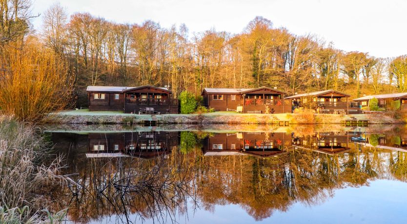 Photo of Lakeside Lodge