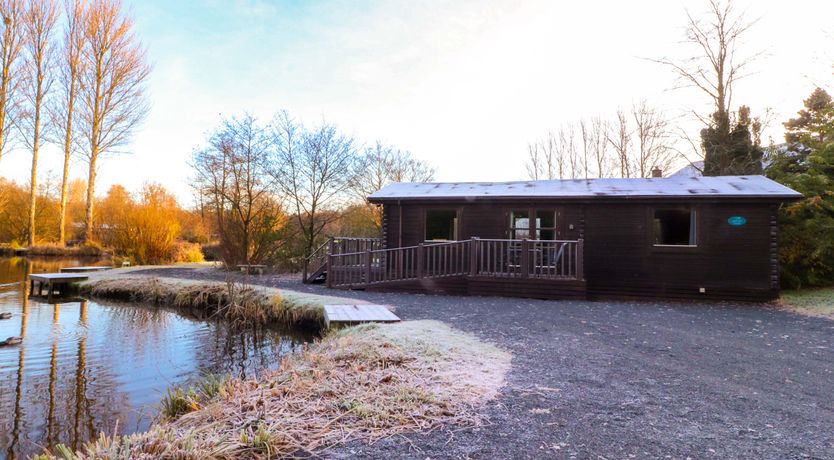 Photo of Lakeside Lodge