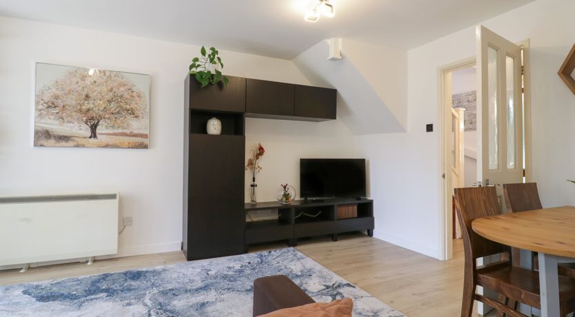 Photo of 37 Hanbury Gardens