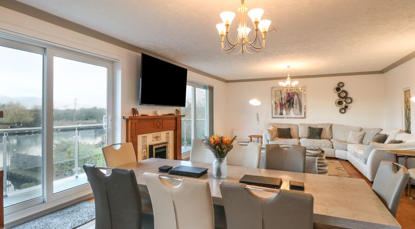 Photo of White Gables